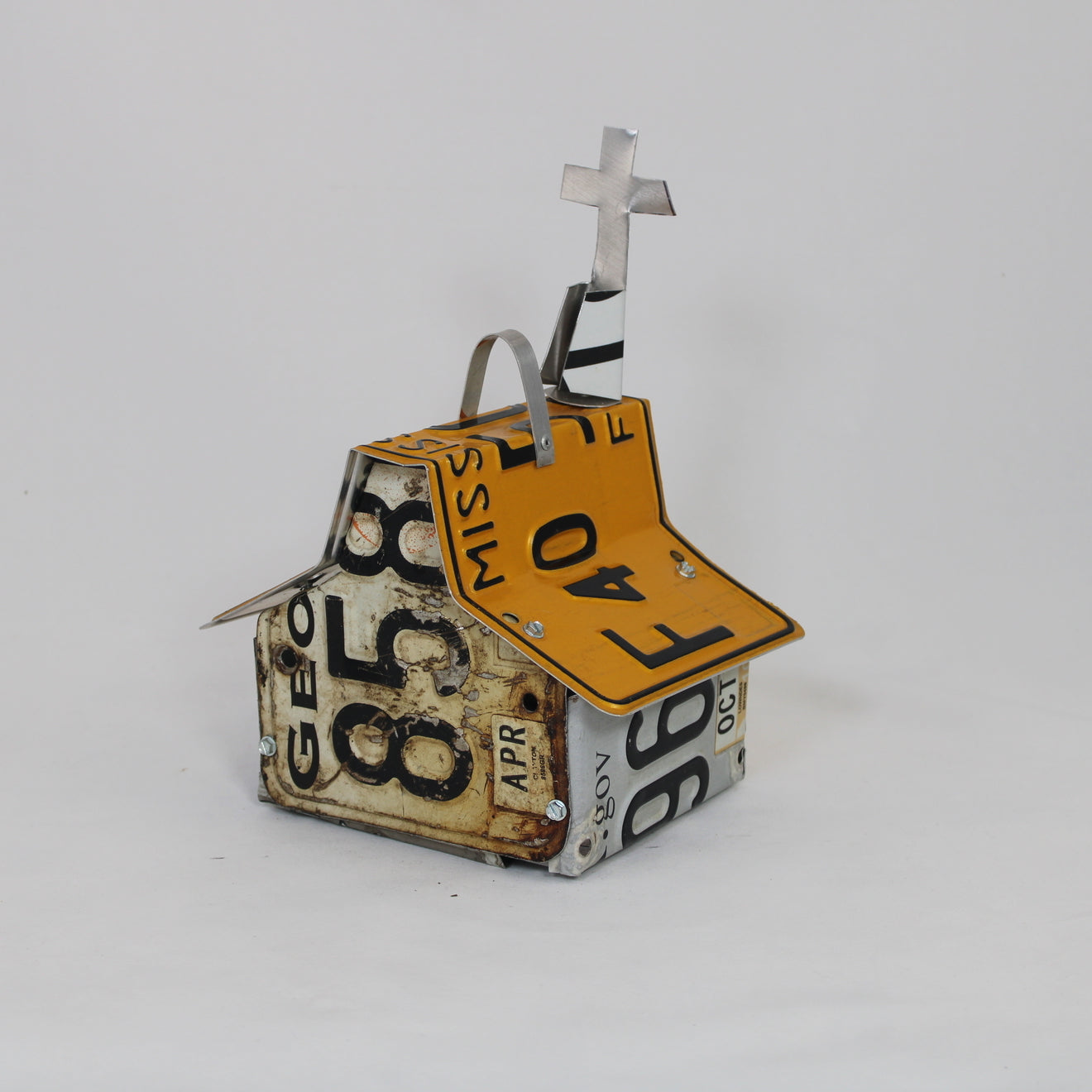 Mississippi Farm Plate Church Birdhouse