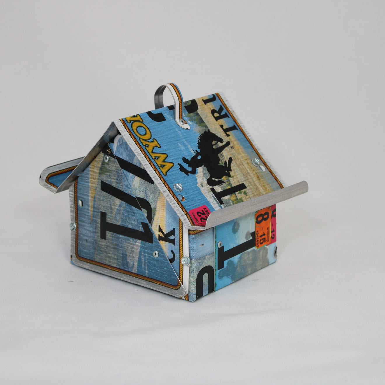 Wyoming Lasso Style Dutch Birdhouse