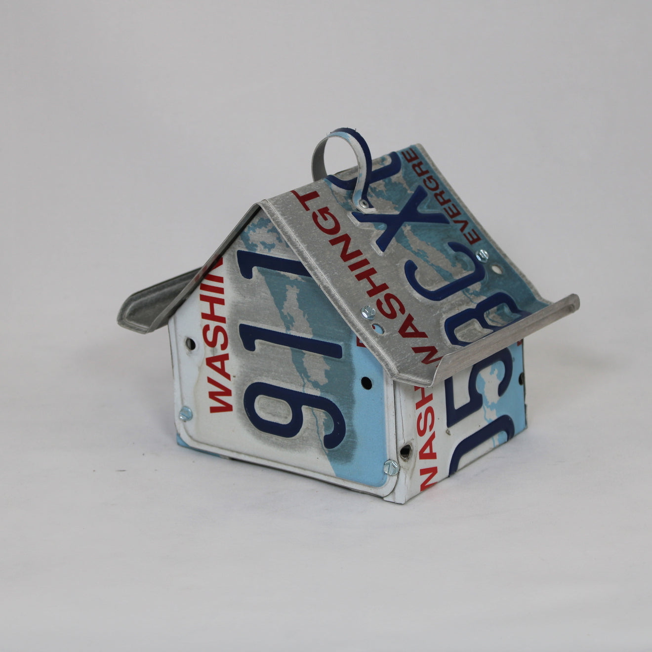 Washington Old Front Dutch Birdhouse