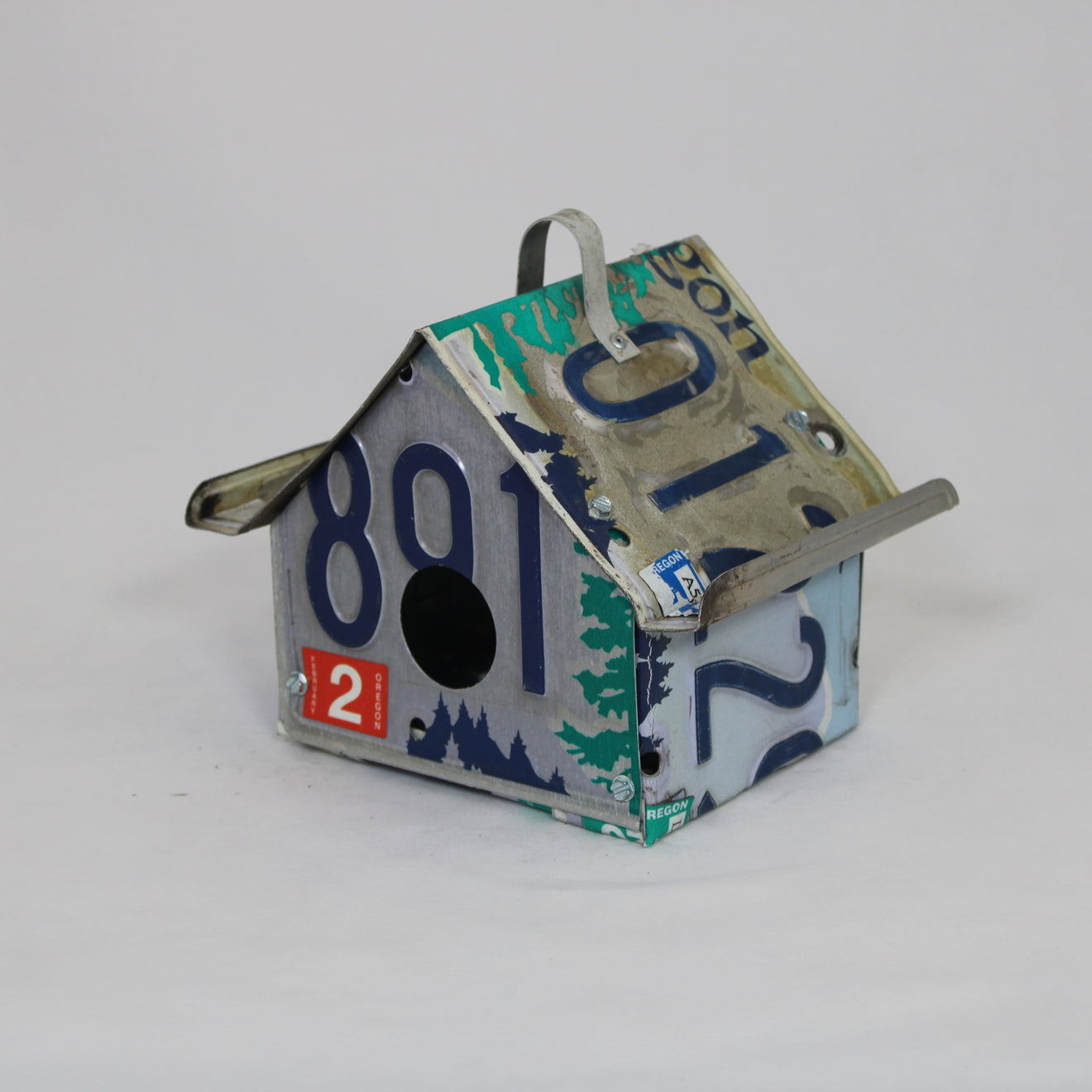 Oregon Distressed Dutch Birdhouse