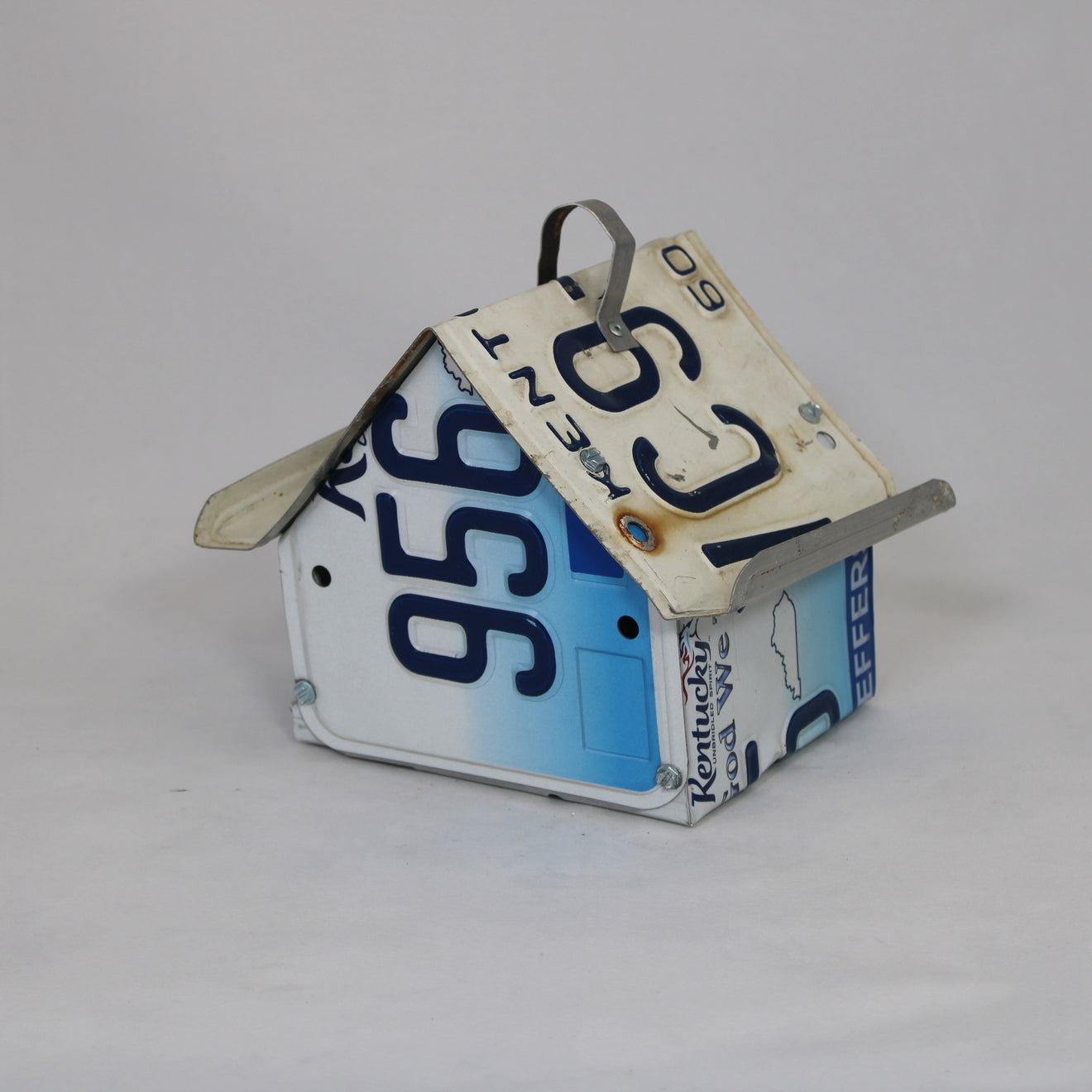 Kentucky Vintage Dutch Birdhouse